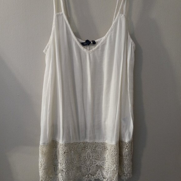 American Eagle Size Med - Picture 1 of 3